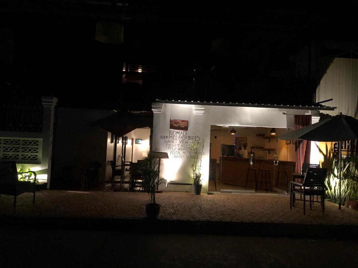Nomad Guesthouse Kratie Exterior foto