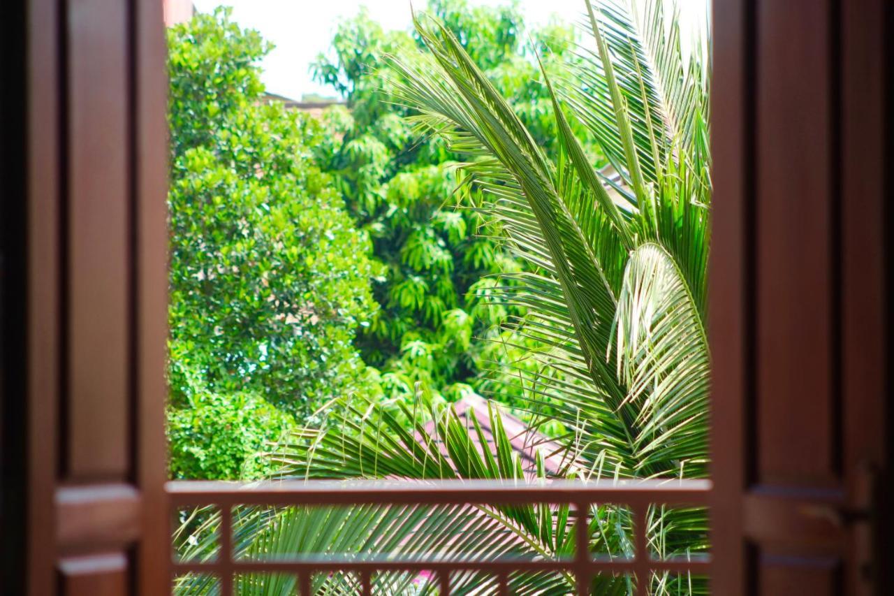 Nomad Guesthouse Kratie Exterior foto