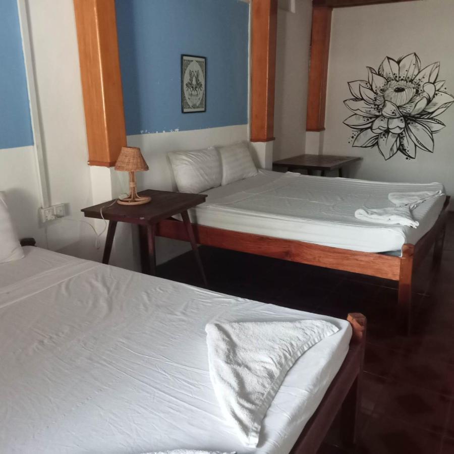 Nomad Guesthouse Kratie Exterior foto