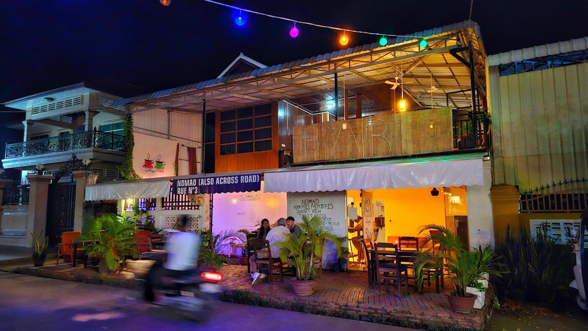 Nomad Guesthouse Kratie Exterior foto